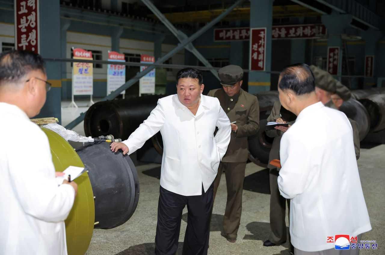 North Korean leader Kim Jong Un visits a key military factory in this undated photo released by North Korea's Korean Central News Agency (KCNA) on Aug 14. Photo: Reuters