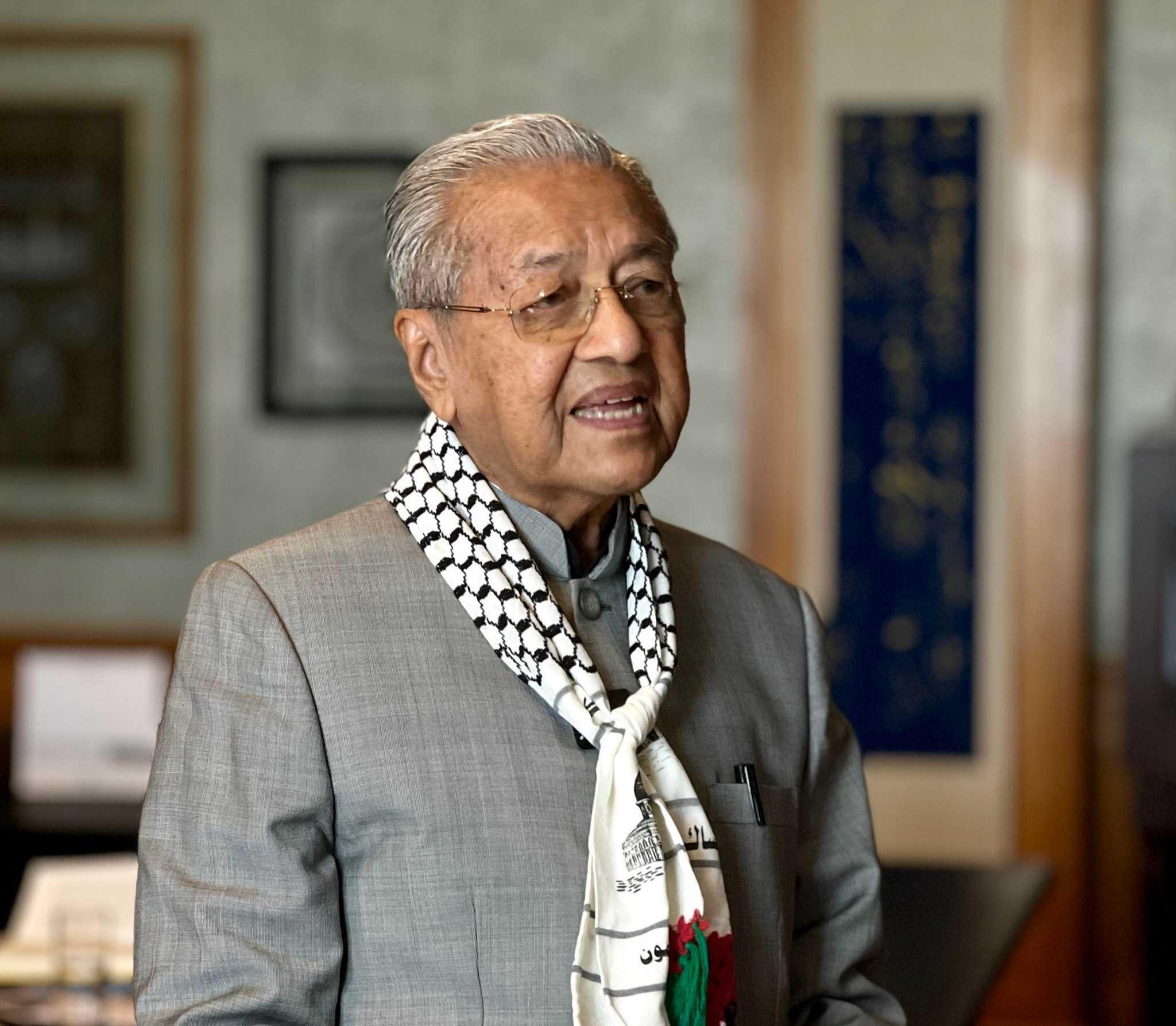 Dr Mahathir Mohamad says the presence of companies supplying military equipment to Israel at a defence exhibition in Kuala Lumpur is a mockery of the Palestinian struggle.  
