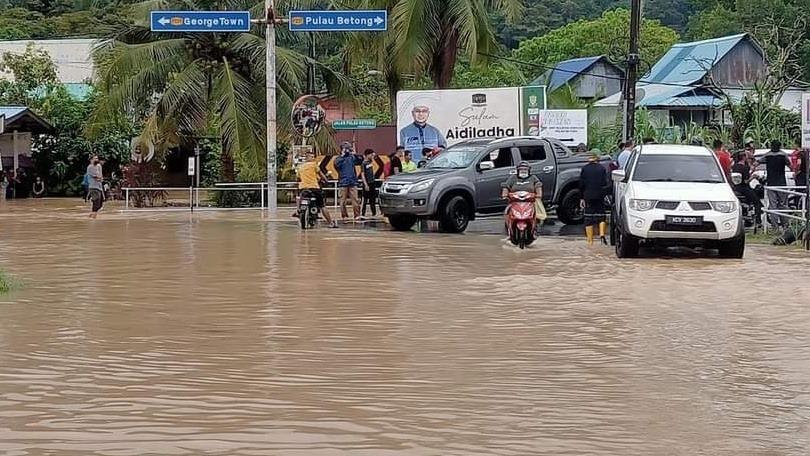pulau-betong-flood-FB