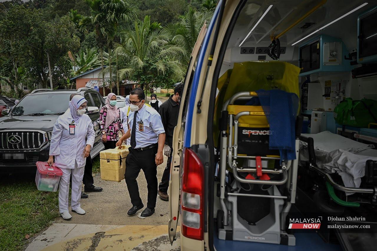 Vaksinasi-Orang-Asli-Hulu-Langat