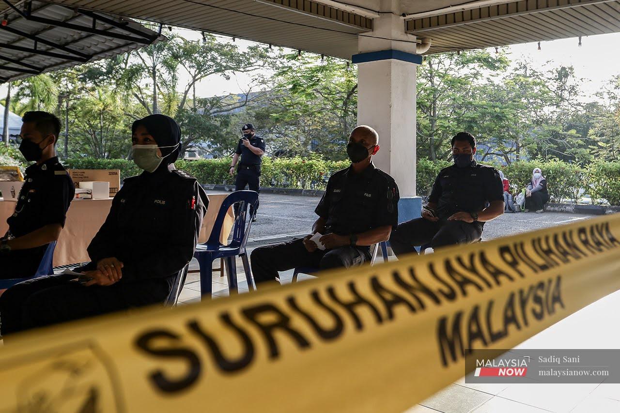 EarlyVoting7_MNow_161121