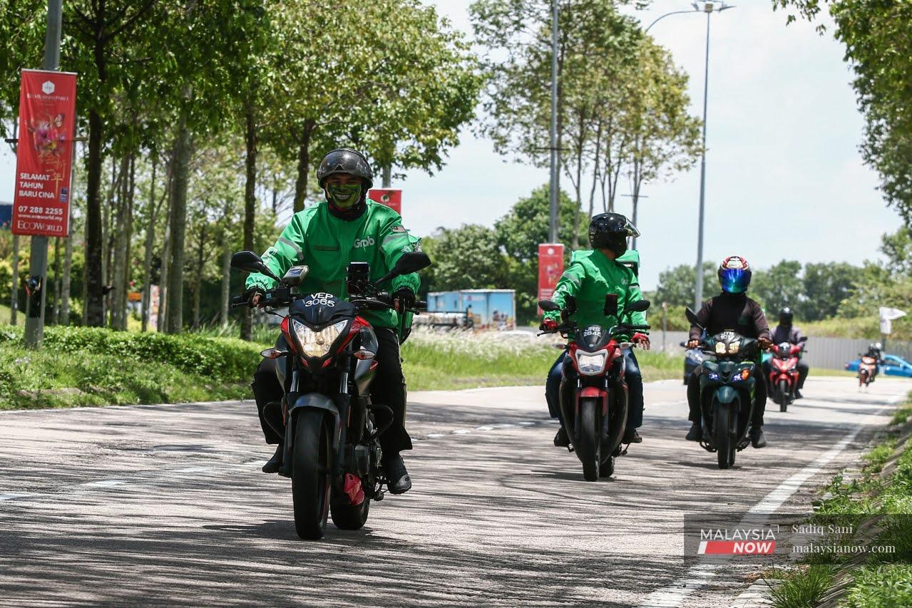 GrabRider2_MNow_020322