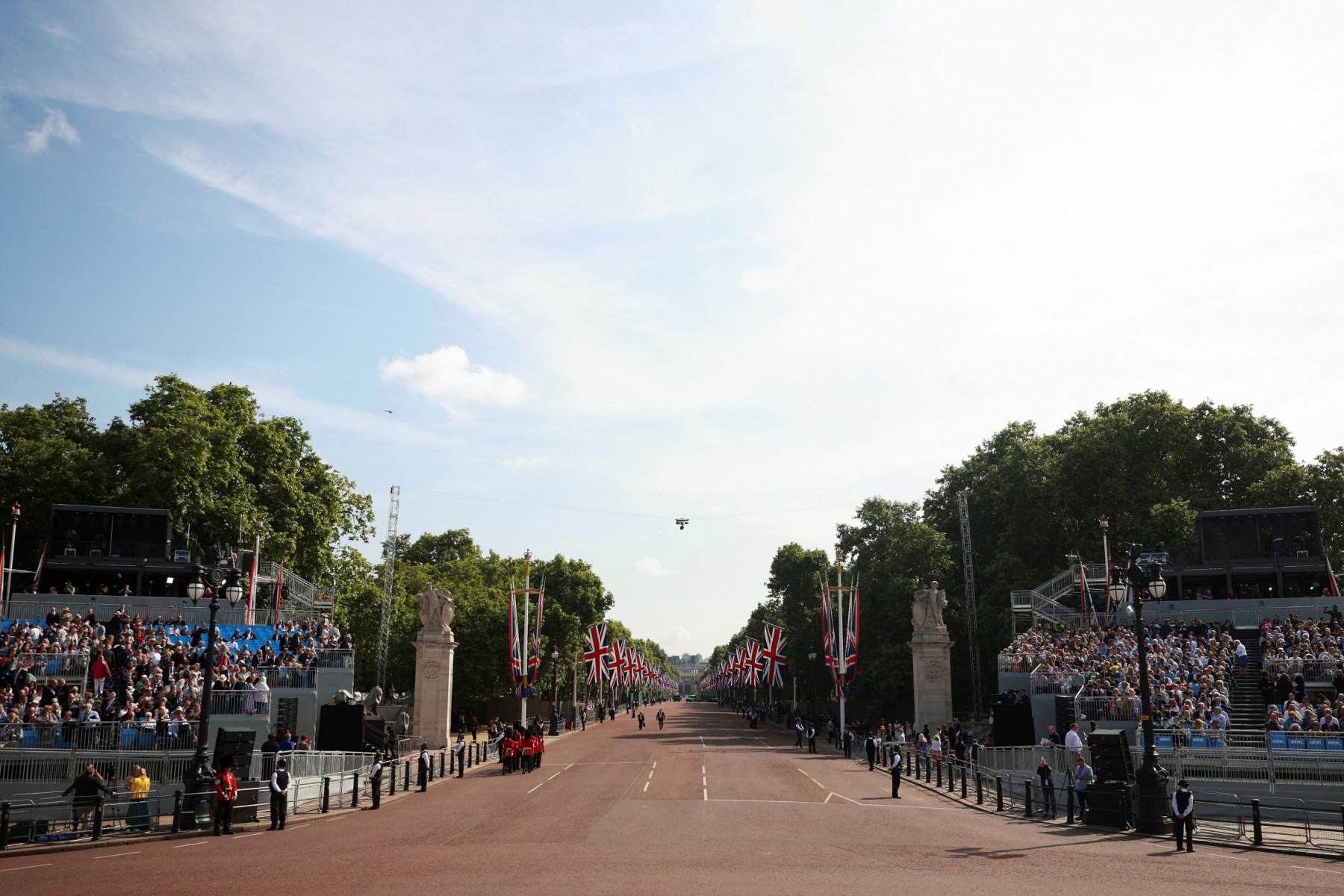 BRITAIN-ROYALS-JUBILEE-QUEEN