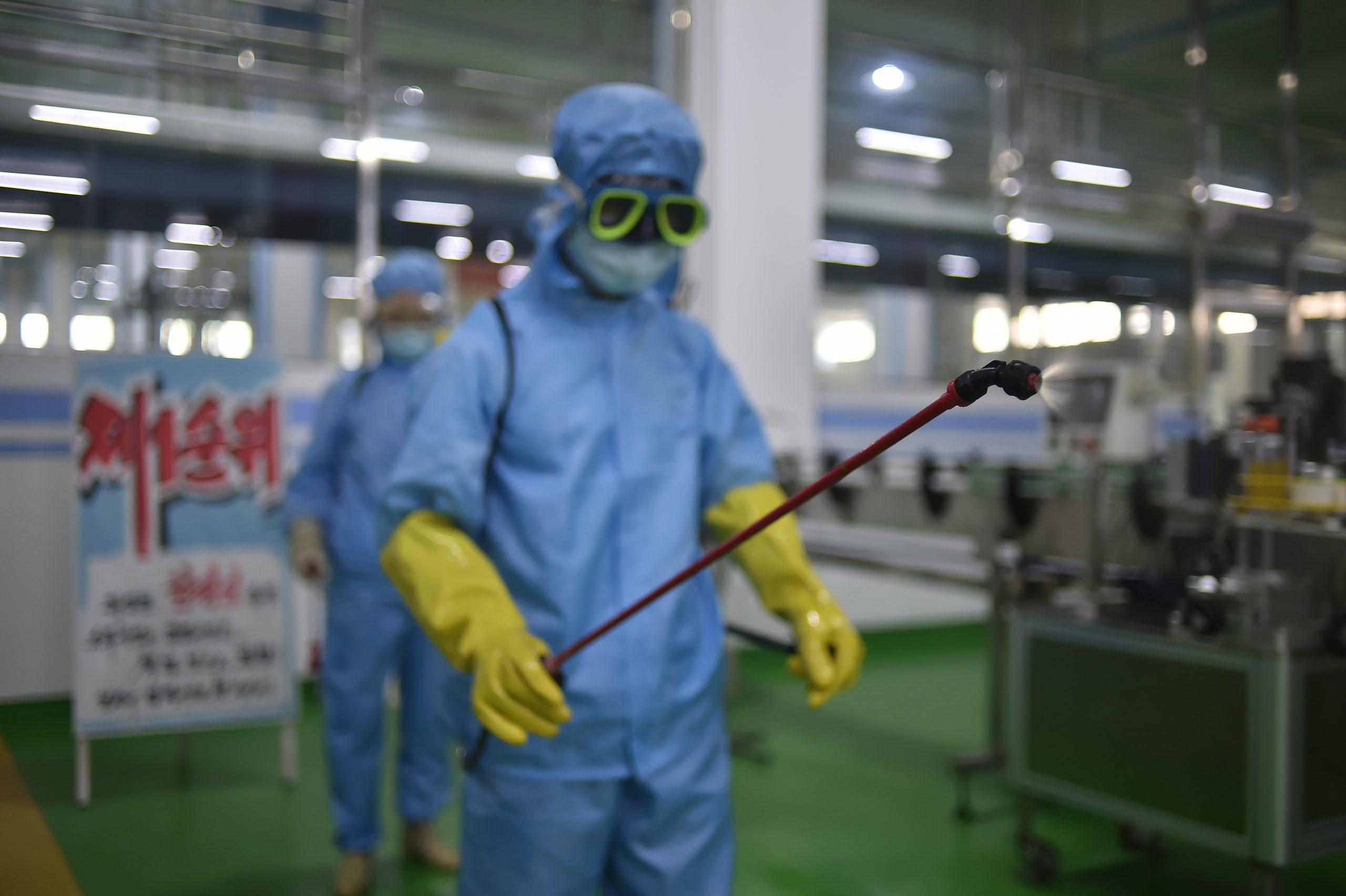 NKOREA-HEALTH-VIRUS-MANUFACTURING