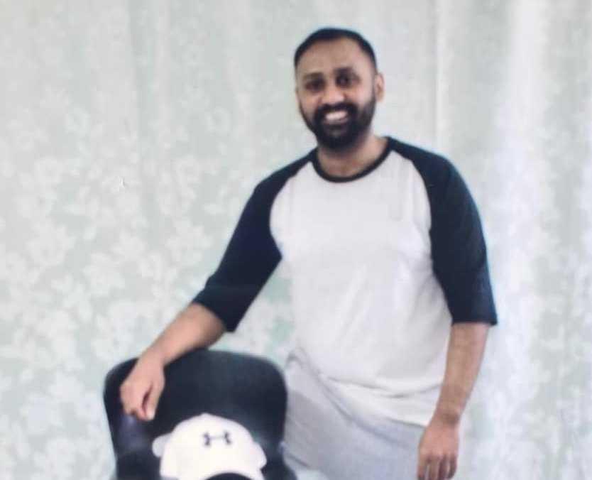 Kalwant Singh smiles for the camera in a photo session at Changi prison in Singapore just before his execution at dawn today.