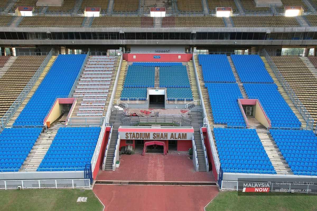 A view from the inside of the main entrance and the VVIP seats at Stadium Shah Alam. 