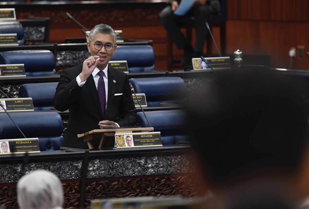 Menteri Kewangan Tengku Zafrul Aziz di Dewan Rakyat hari ini. Gambar: Bernama