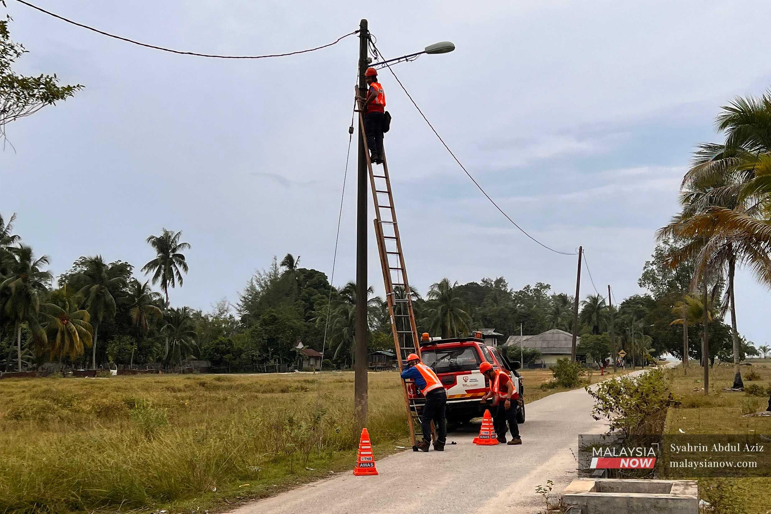 Tenaga Nasional Berhad berkata gangguan bekalan elektrik hari ini berjaya dipulihkan pasukan teknikalnya seawal 20 minit gangguan.