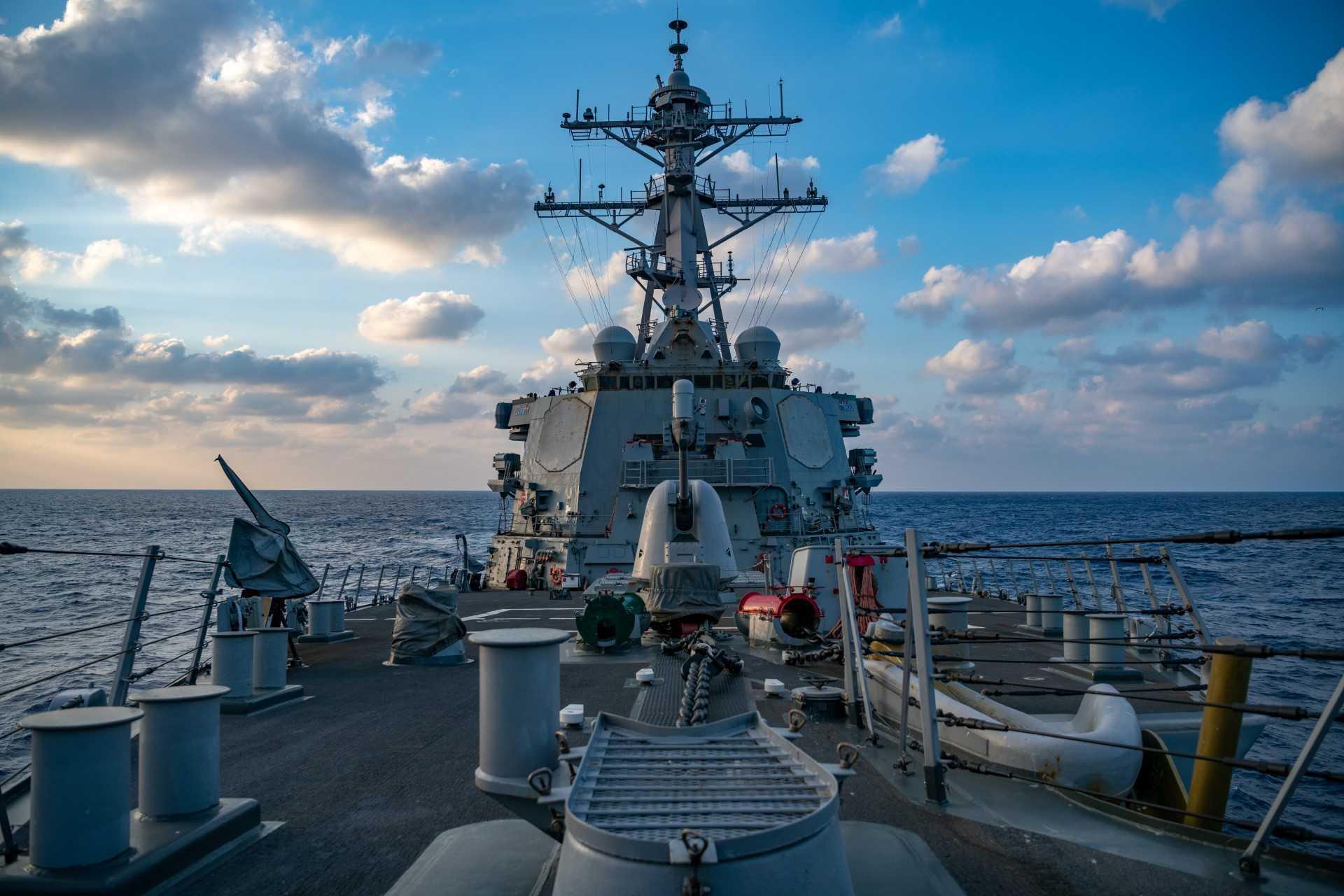 This US Navy photo released April 29, 2020 shows The Arleigh-Burke class guided-missile destroyer USS Barry (DDG 52) conducting underway operations on April 28, 2020 in the South China Sea. Photo: AFP 
