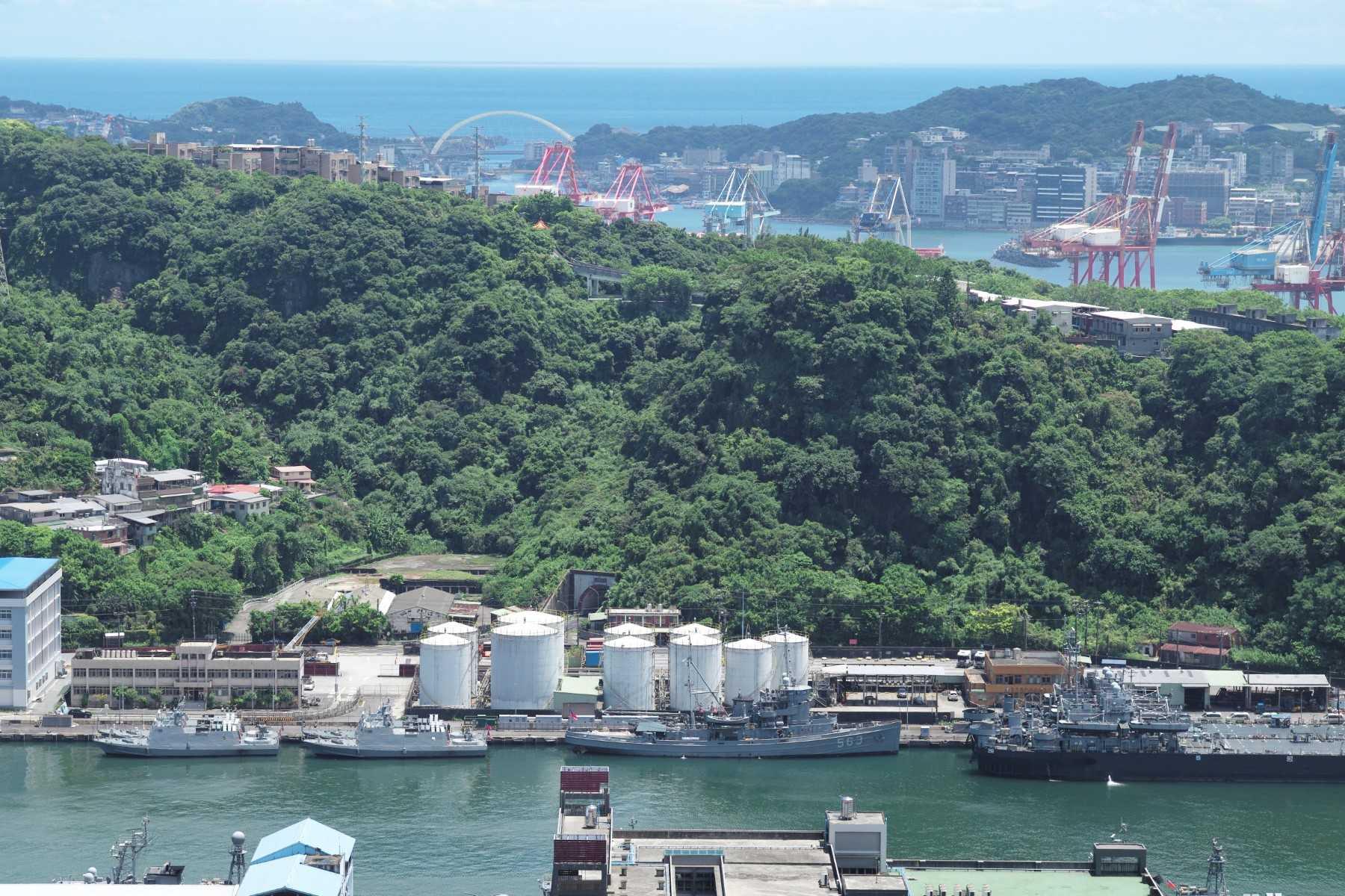 An aerial view shows Taiwanese navy ships (foreground) in Keelung harbour on Aug 4, as China holds military exercises encircling Taiwan. Photo: AFP
