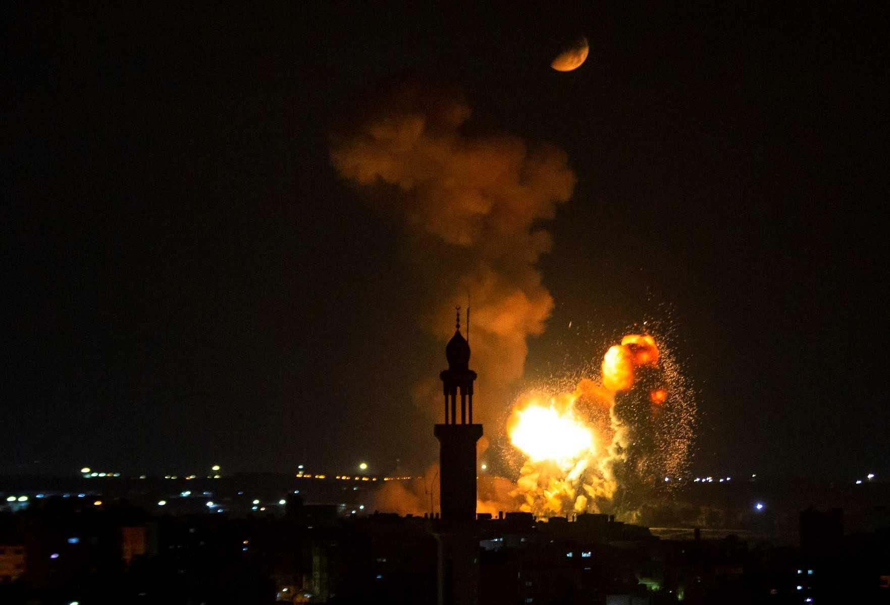 Smoke and fire rise above Khan Yunis in the southern Gaza strip, during an Israeli air strike, on Aug 5. Photo: AFP