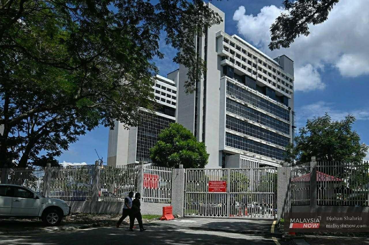 Bangunan Kementerian Pertahanan di Jalan Padang Tembak, Kuala Lumpur.