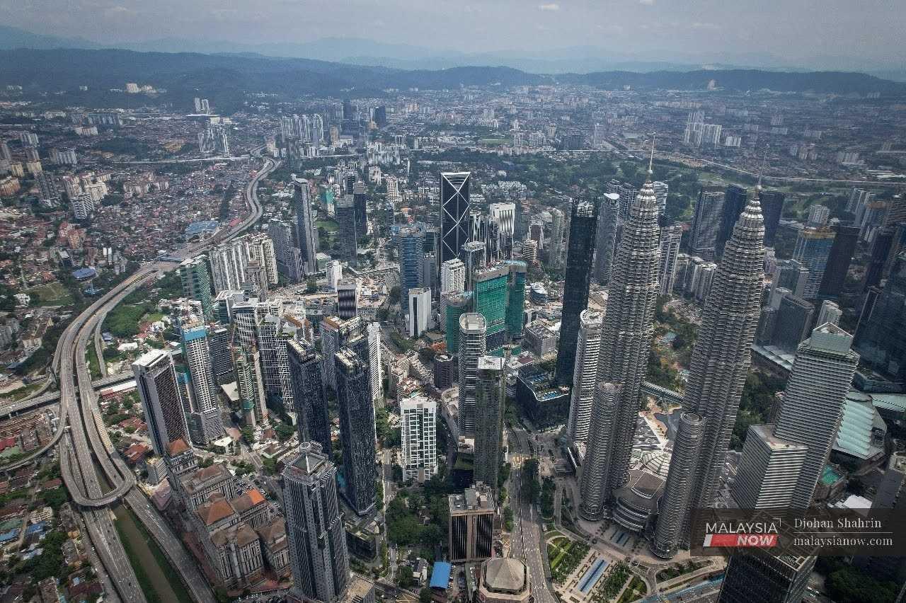 Pemandangan dari udara pusat bandar Kuala Lumpur.