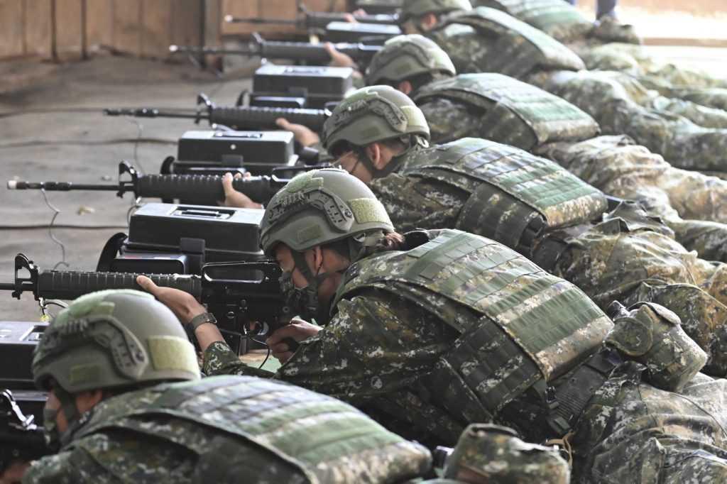 Taiwan's reservists take part in a military training at a military base in Taoyuan on March 12. Photo: AFP