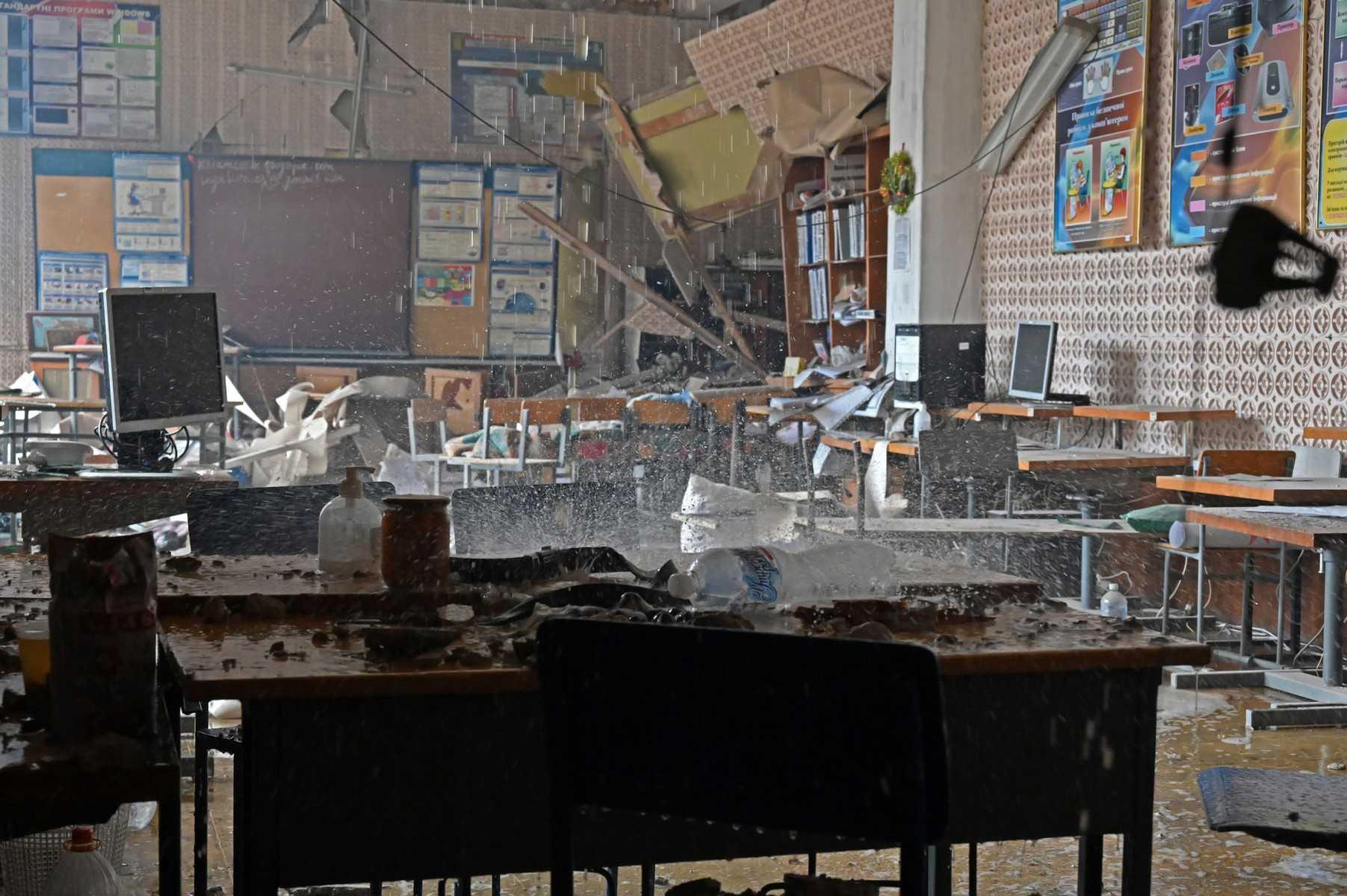This picture taken on July 30, shows a damaged class room in a vocational school after a missile strike in Ukrainian city of Kharkiv, on July 30, amid the Russian invasion of Ukraine. Photo: AFP 