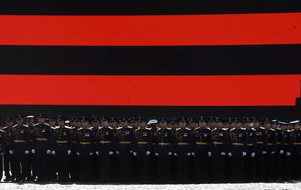 Russian service members take part in the Victory Day military parade on Dvortsovaya Square in Saint Petersburg on May 9. Photo: AFP