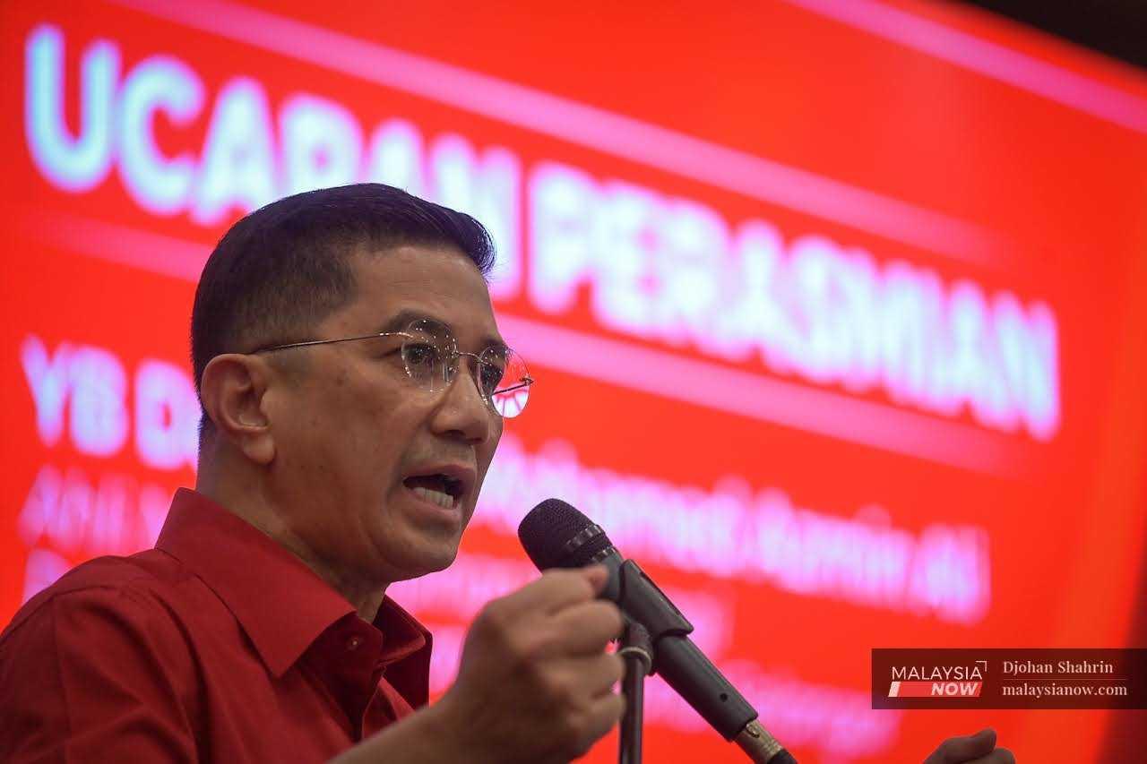 Gombak MP Mohamed Azmin Ali speaks at the launch of Bersatu's election machinery in Shah Alam today. 

