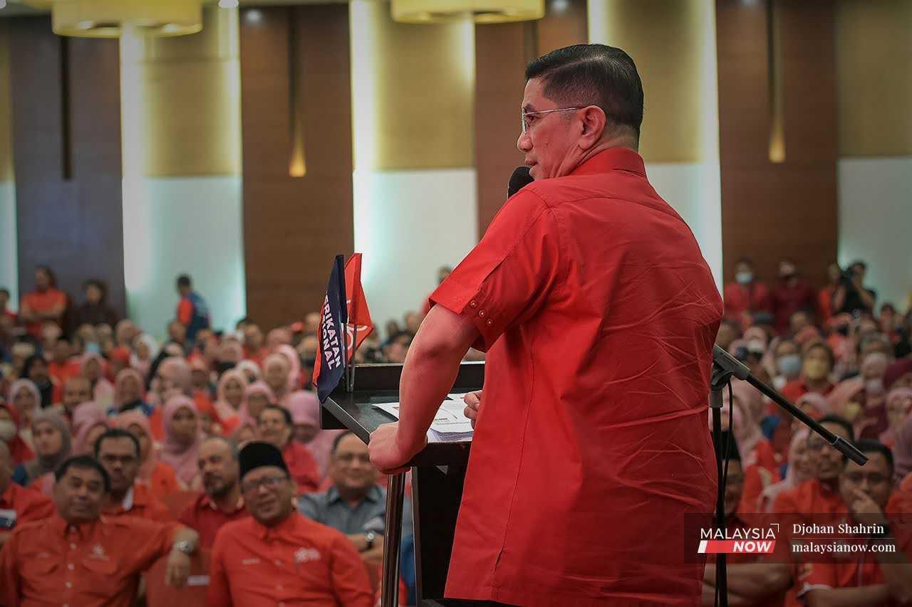 Bersatu Supreme Council member Mohamed Azmin Ali speaks at the launch of the party's Selangor machinery in Shah Alam earlier this month.