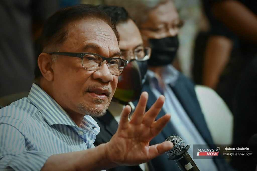 Presiden PKR Anwar Ibrahim.
