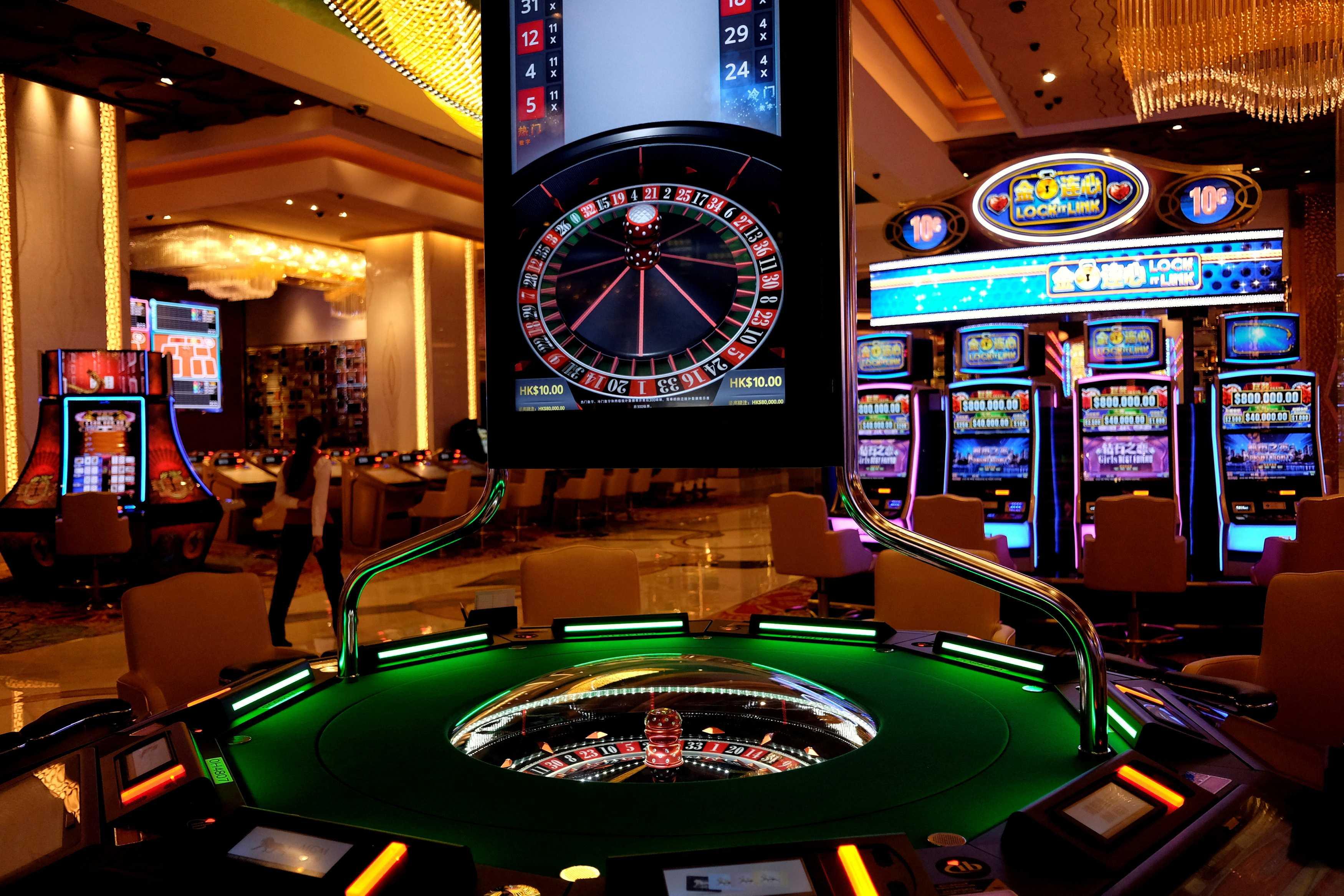 Gaming machines are seen at the casino of MGM Cotai in Macau, China Feb 13, 2018. Photo: Reuters