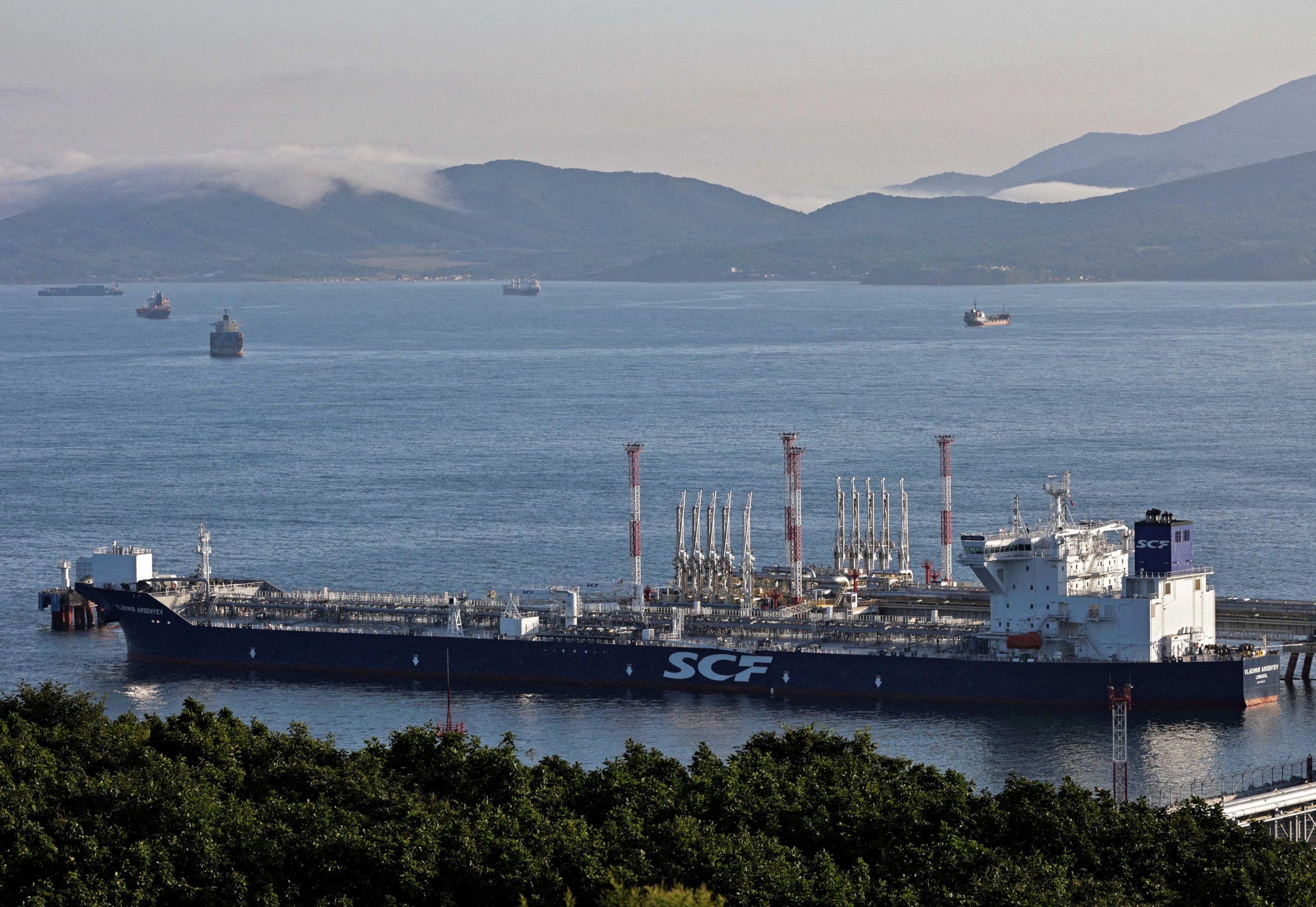 An aerial view shows the Vladimir Arsenyev tanker at the crude oil terminal Kozmino on the shore of Nakhodka Bay near the port city of Nakhodka, Russia Aug 12. Photo: Reuters