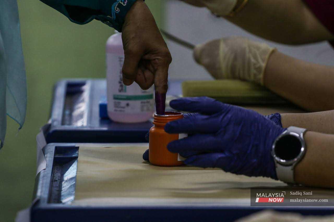 Early voting will be held tomorrow for the Padang Serai parliamentary seat and Tioman state seat.