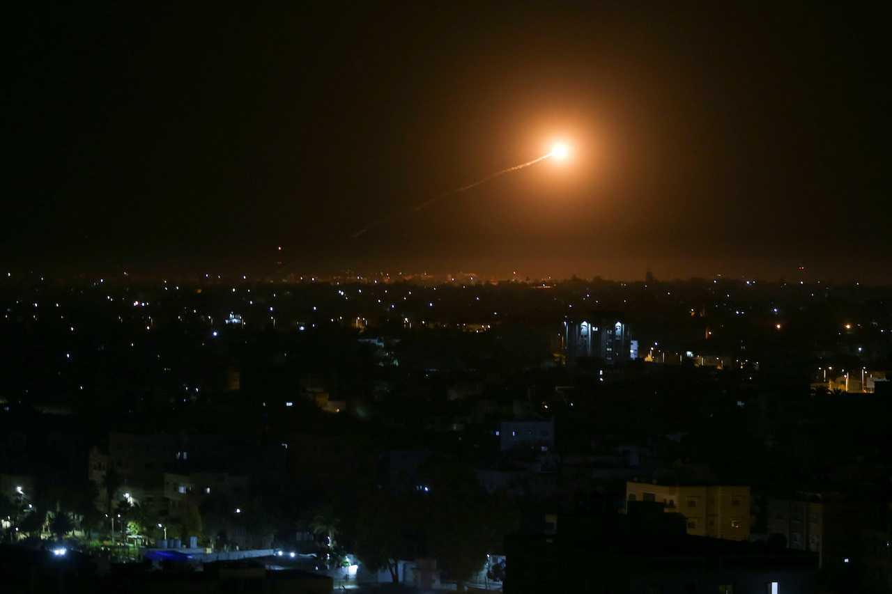 A rocket is fired from the Gaza Strip, Dec 4. Photo: Reuters