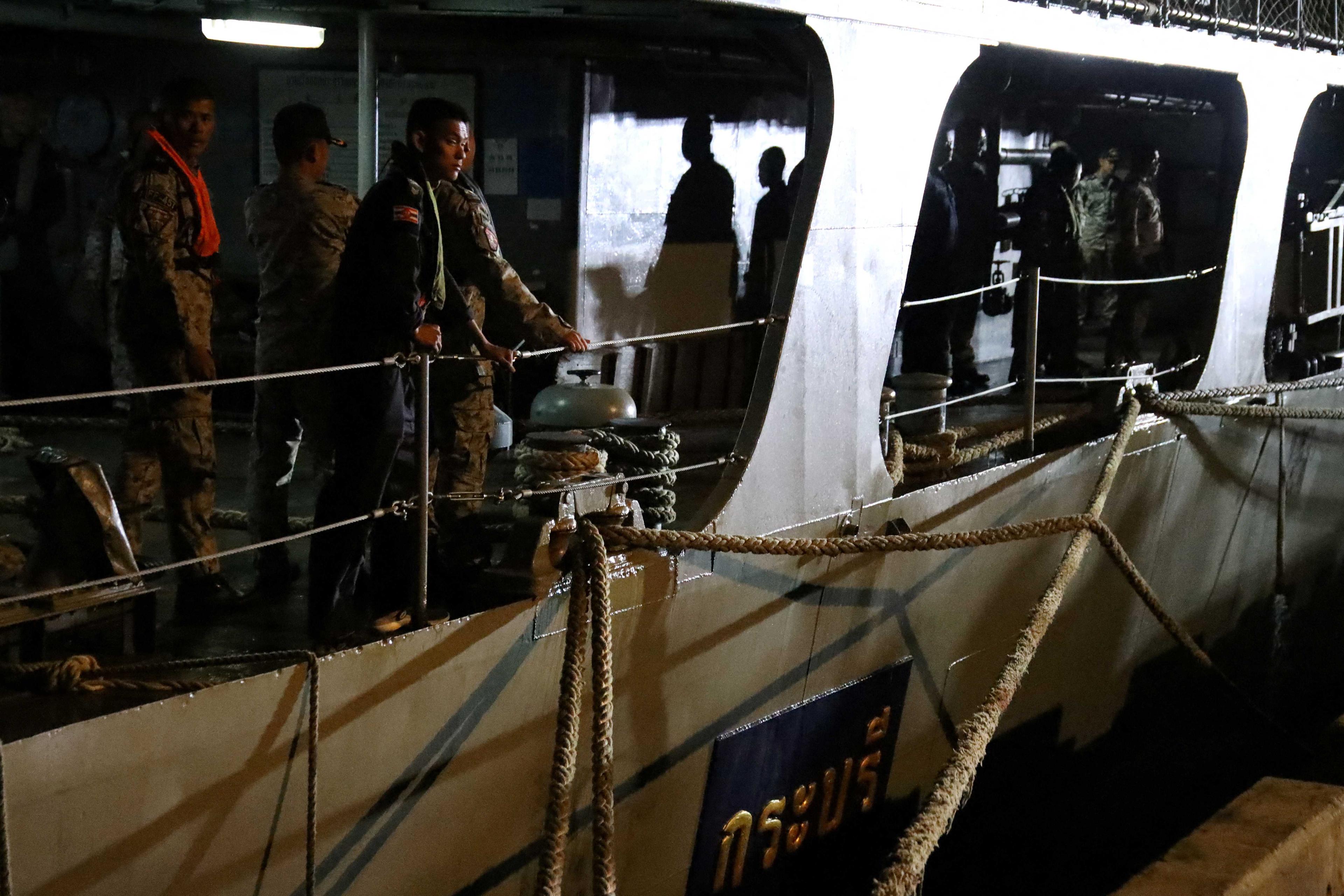Crew members from Royal Thai Navy are seen docked as they return from a rescue mission after a Navy corvette sank in the Gulf of Thailand, in Prachuap Khiri Khan province, Thailand Dec 19. Photo: Reuters