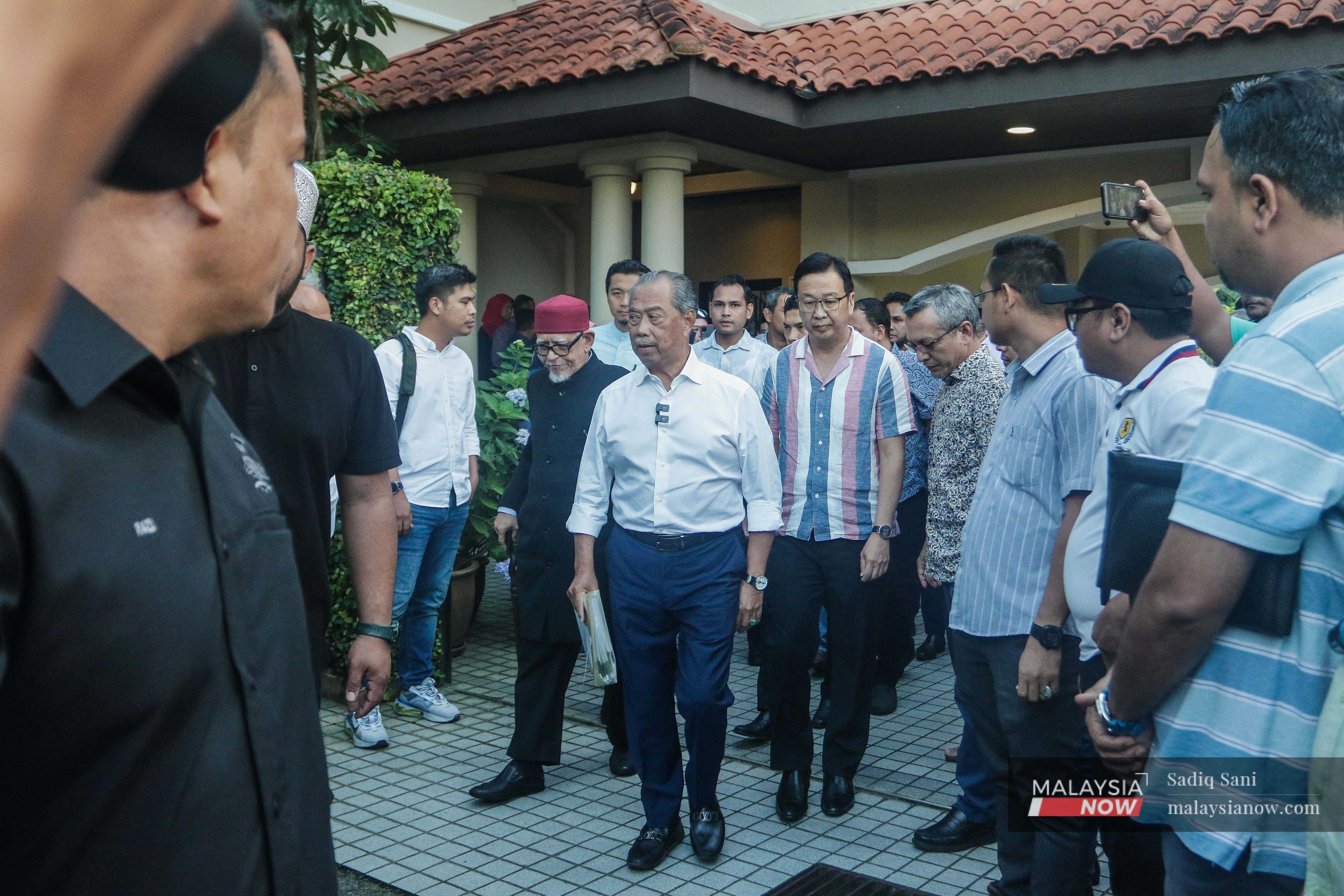 Perikatan Nasional chairman Muhyiddin Yassin speaks at a separate press conference at which he said he had refused to join hands with Pakatan Harapan as part of a palace proposal for a unity government. 