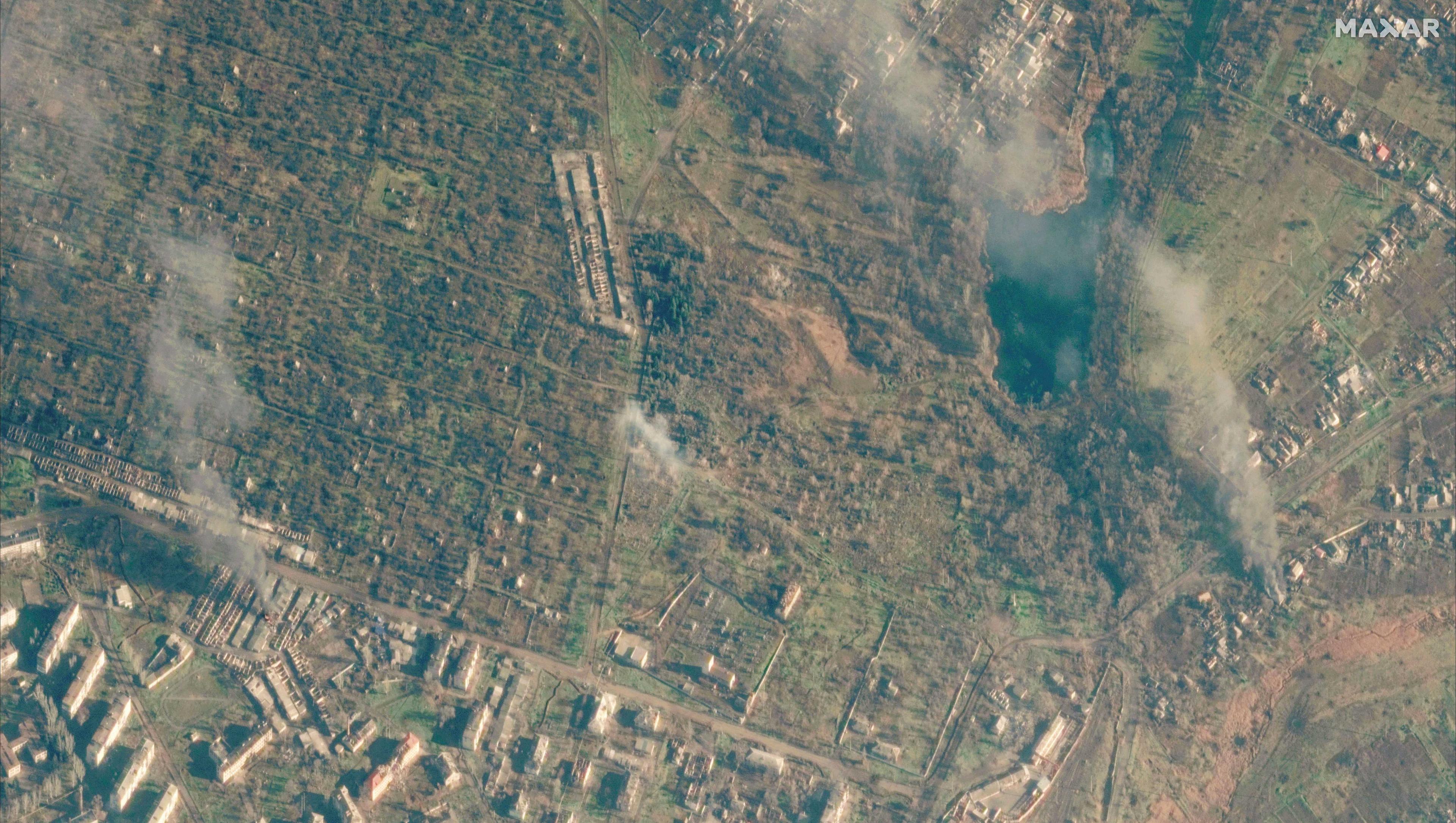 A satellite view shows a smoldering building, in Soledar, Ukraine, Jan 3. Photo: Reuters