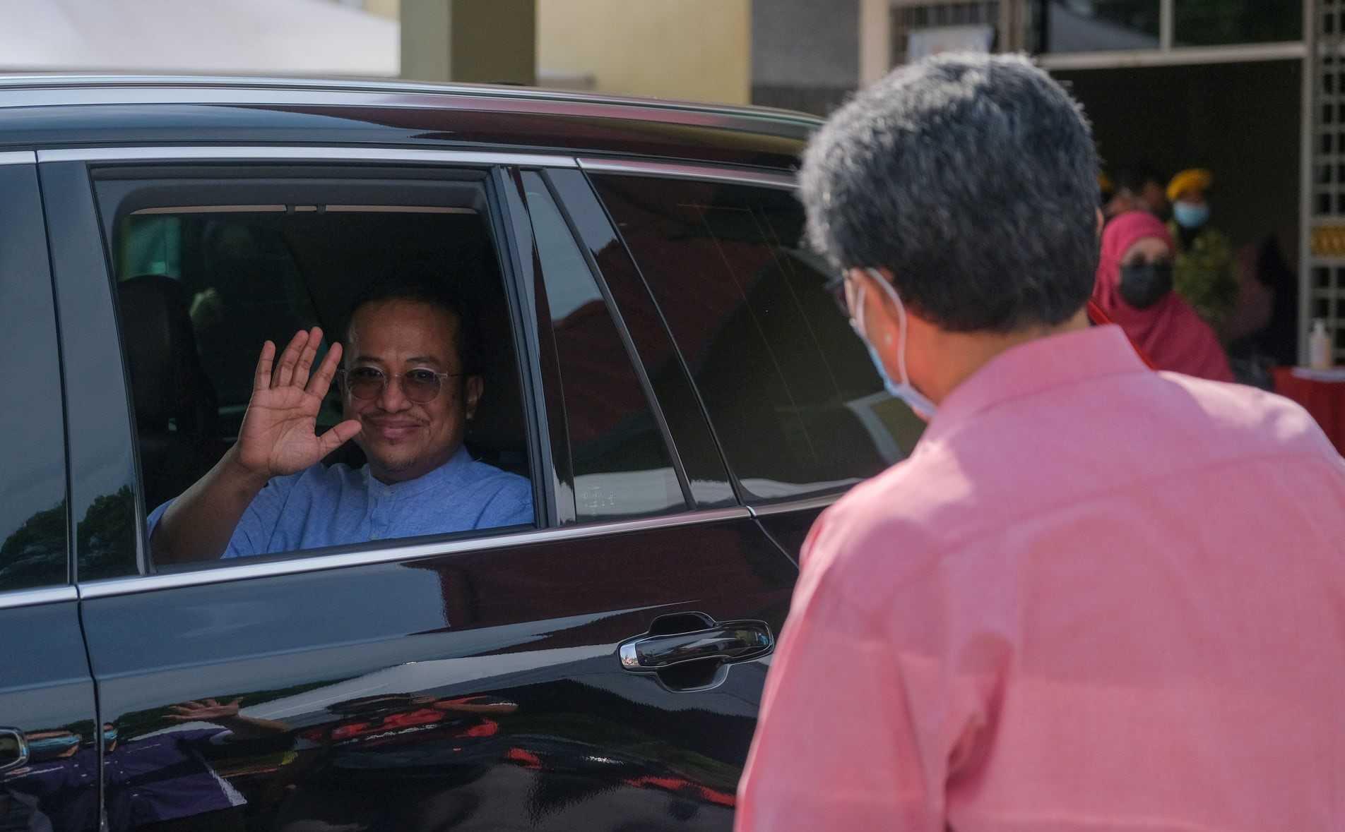 Menteri Besar Terengganu Ahmad Samsuri. Gambar: Facebook