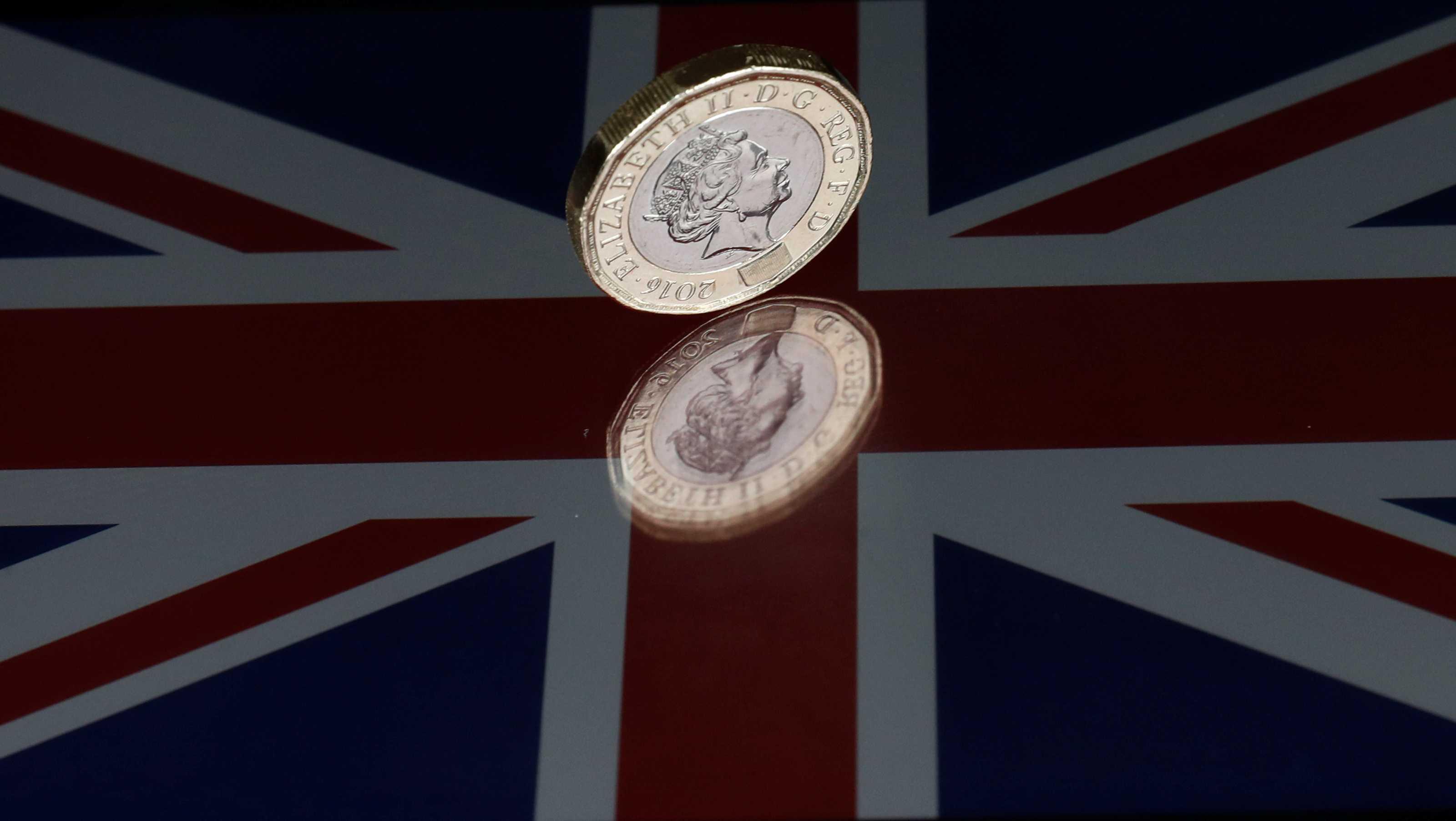 Mata wang Britain, pound. Gambar: Reuters