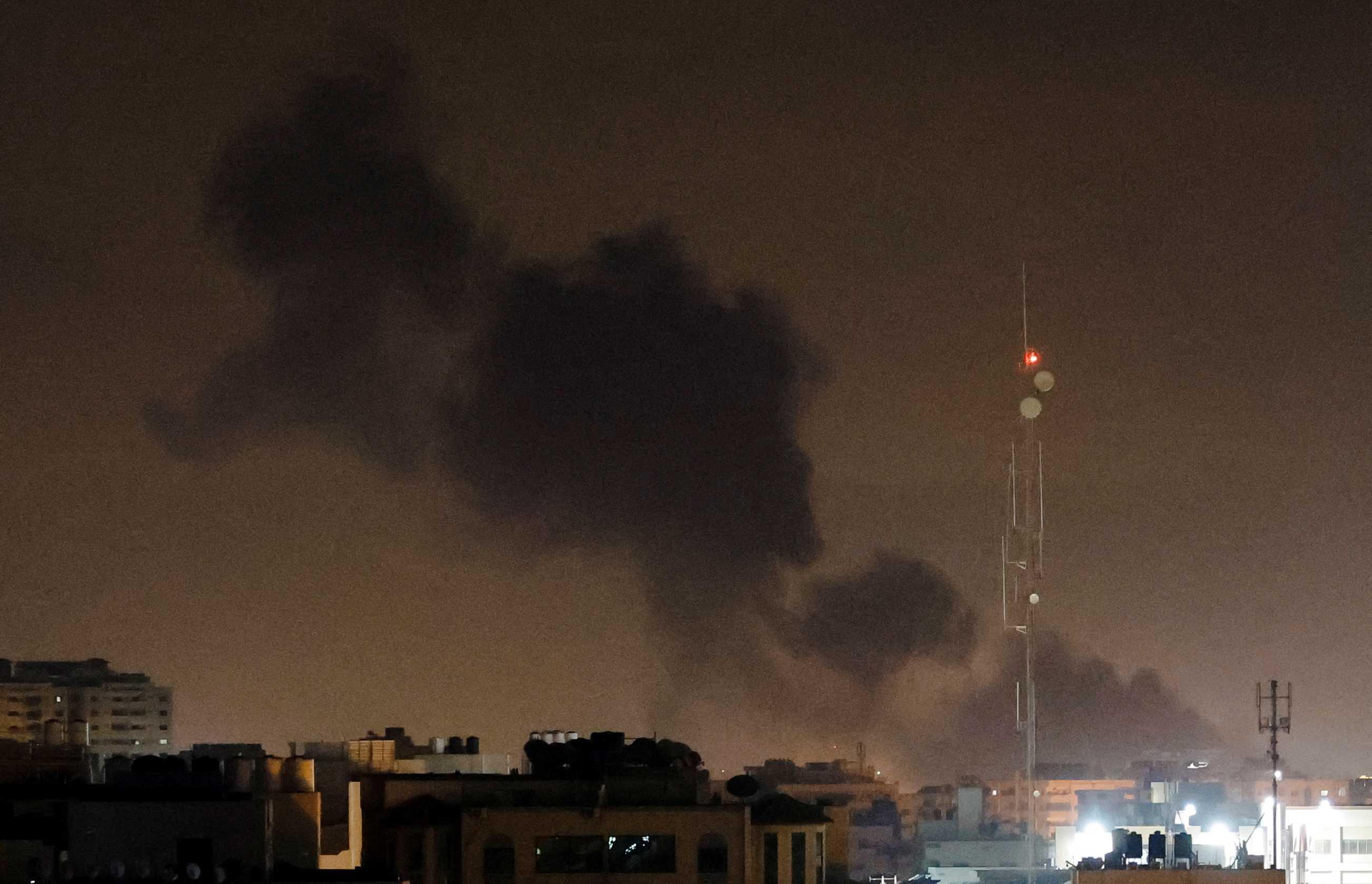 Kepulan asal susulan serangan udara Israel di Gaza pada 2 Februari. Gambar: Reuters