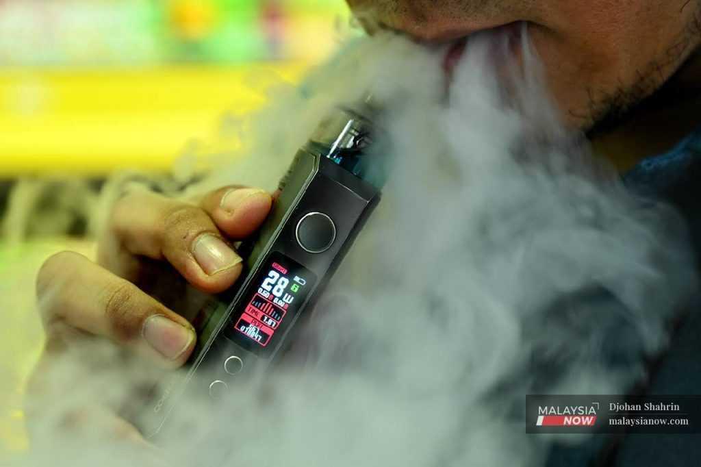Deputy Finance Minister Steven Sim says vaping products could be taxed once the health ministry has examined the legal issues involved. 