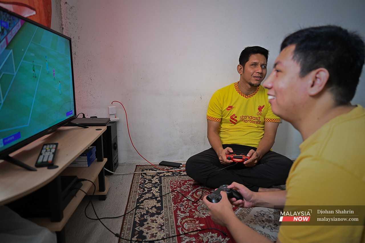 He often visits his friends and spends happy hours playing video games with them. 