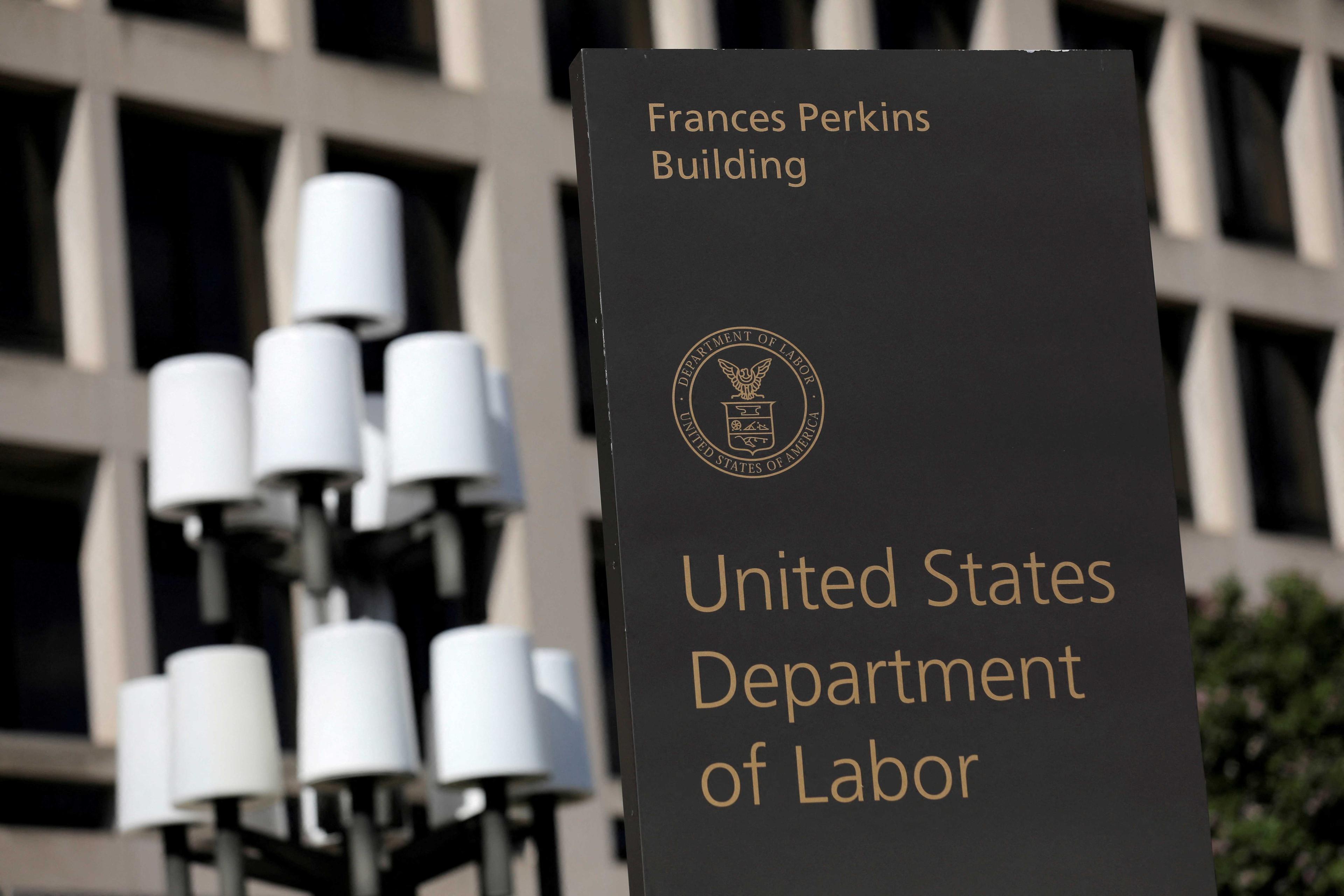 Bangunan Jabatan Buruh Amerika Syarikat, di Washington. Gambar: Reuters