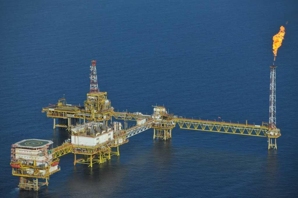 A Petronas oil rig stands off the coast of East Malaysia. Photo: AFP