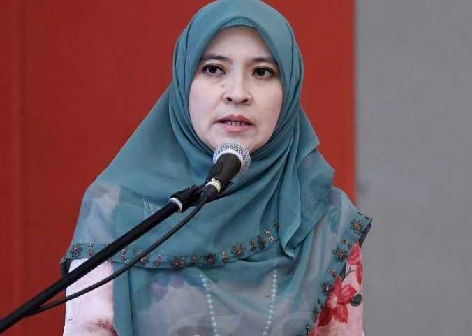 Farah Nini Dusuki. Gambar: Facebook