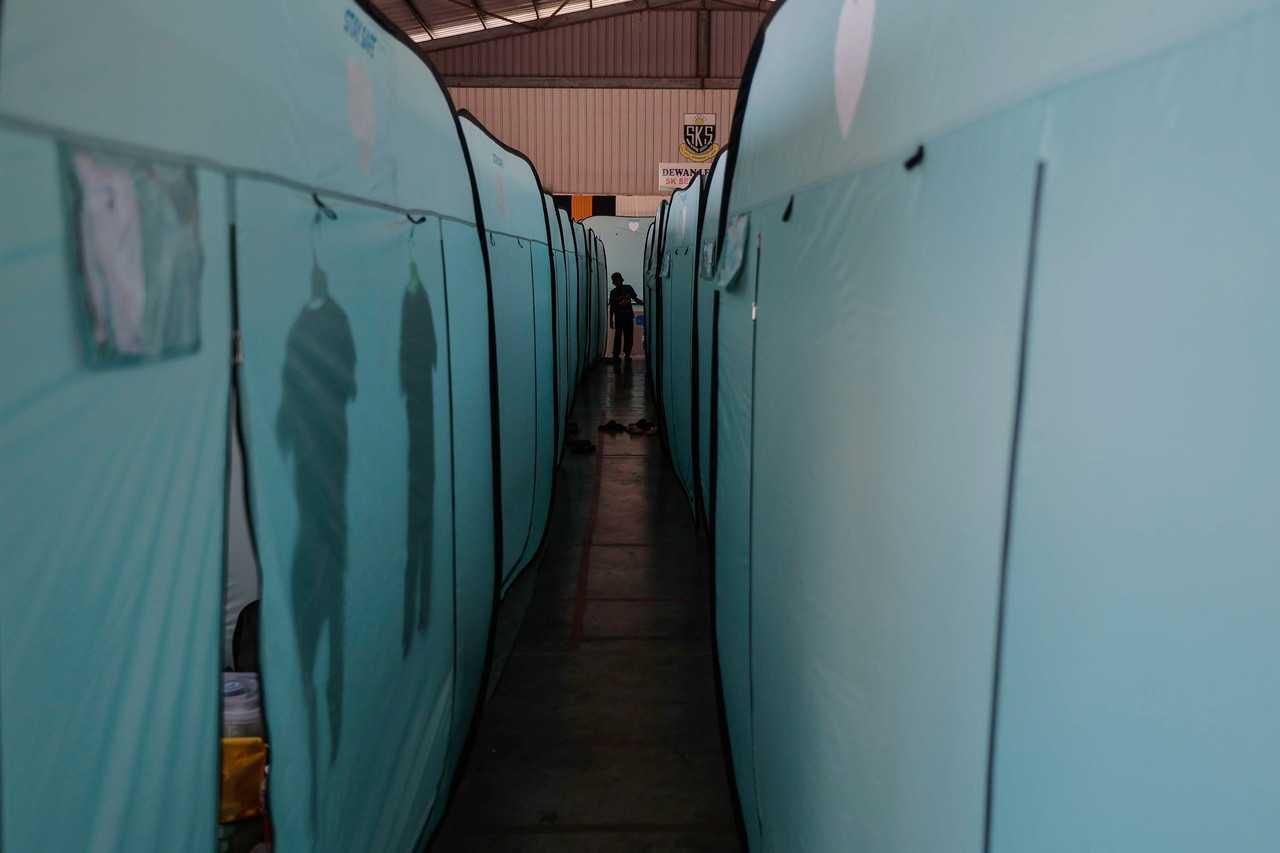 Tents fill a temporary flood relief centre in Batu Pahat, Johor, March 12. Photo: Bernama