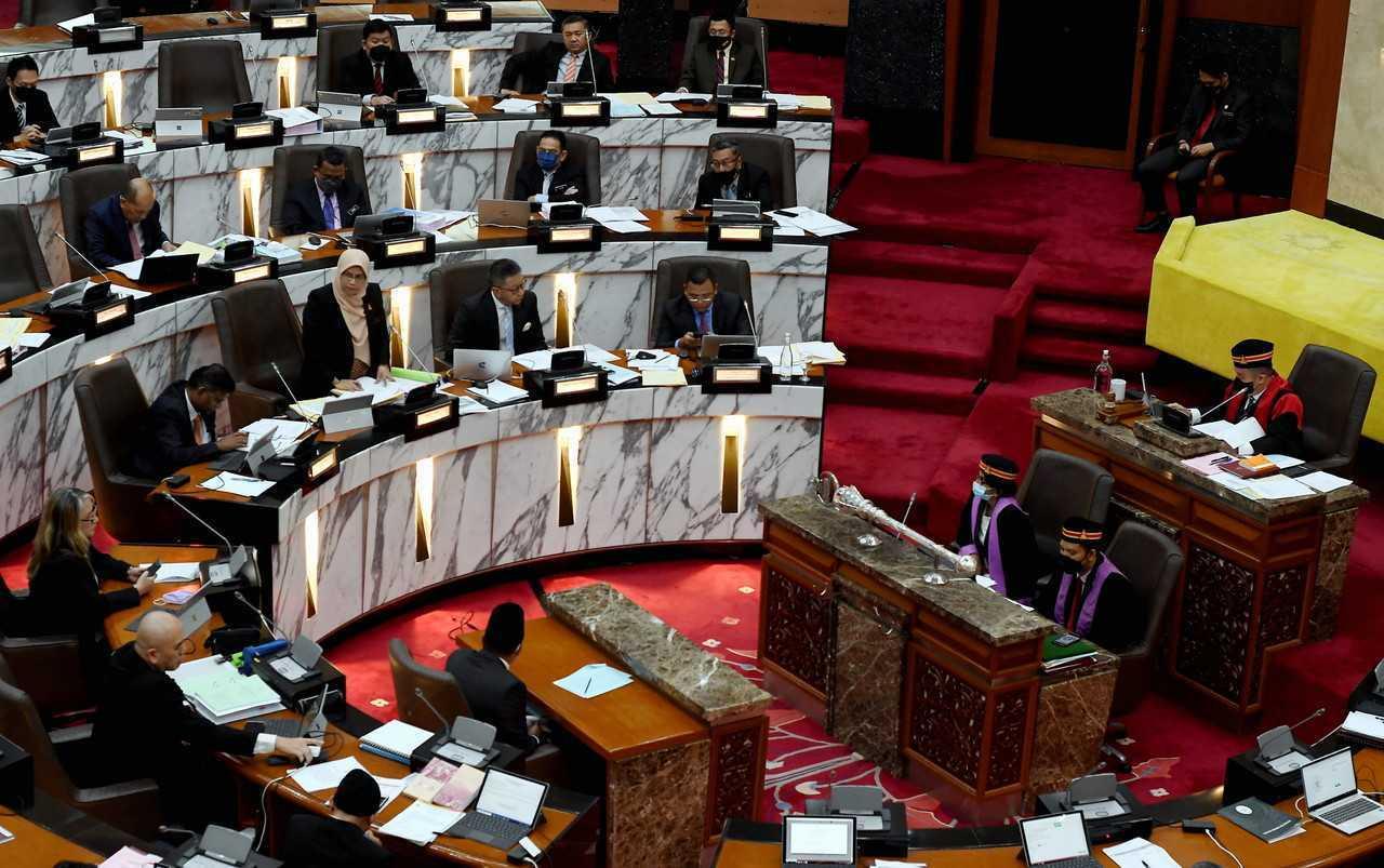 Gambar fail Adun hadir sidang DUN Selangor. Gambar: Bernama