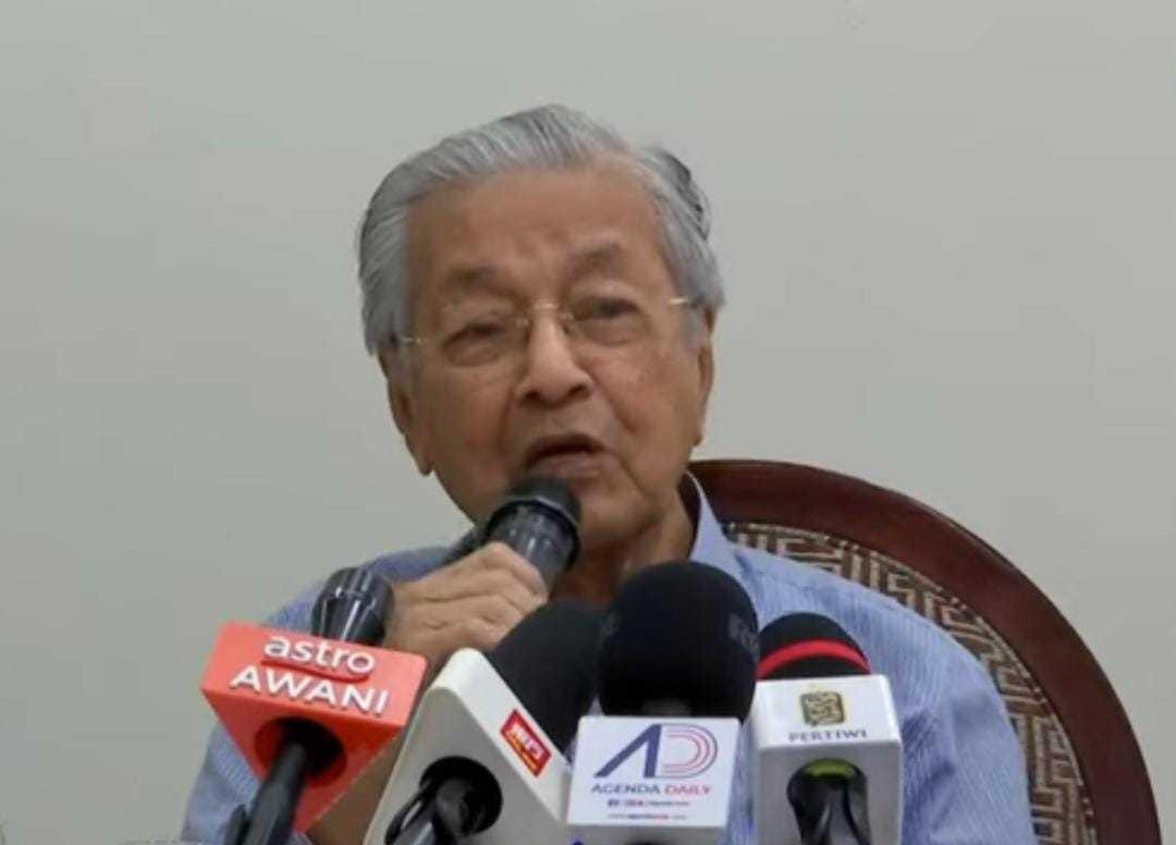 Bekas perdana menteri Dr Mahathir Mohamad. Gambar: YouTube