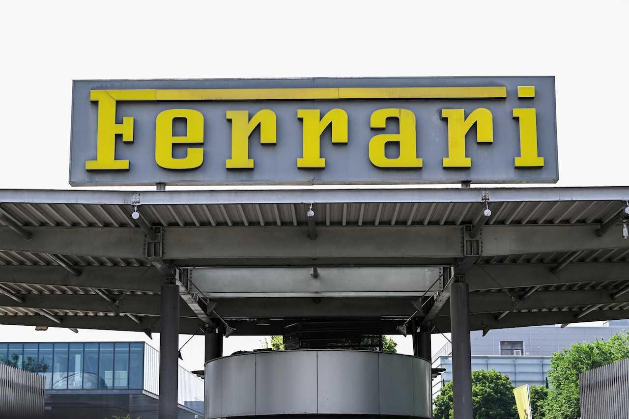 The logo of Ferrari is seen at its headquarters in Maranello, Italy, June 15, 2022. Photo: Reuters