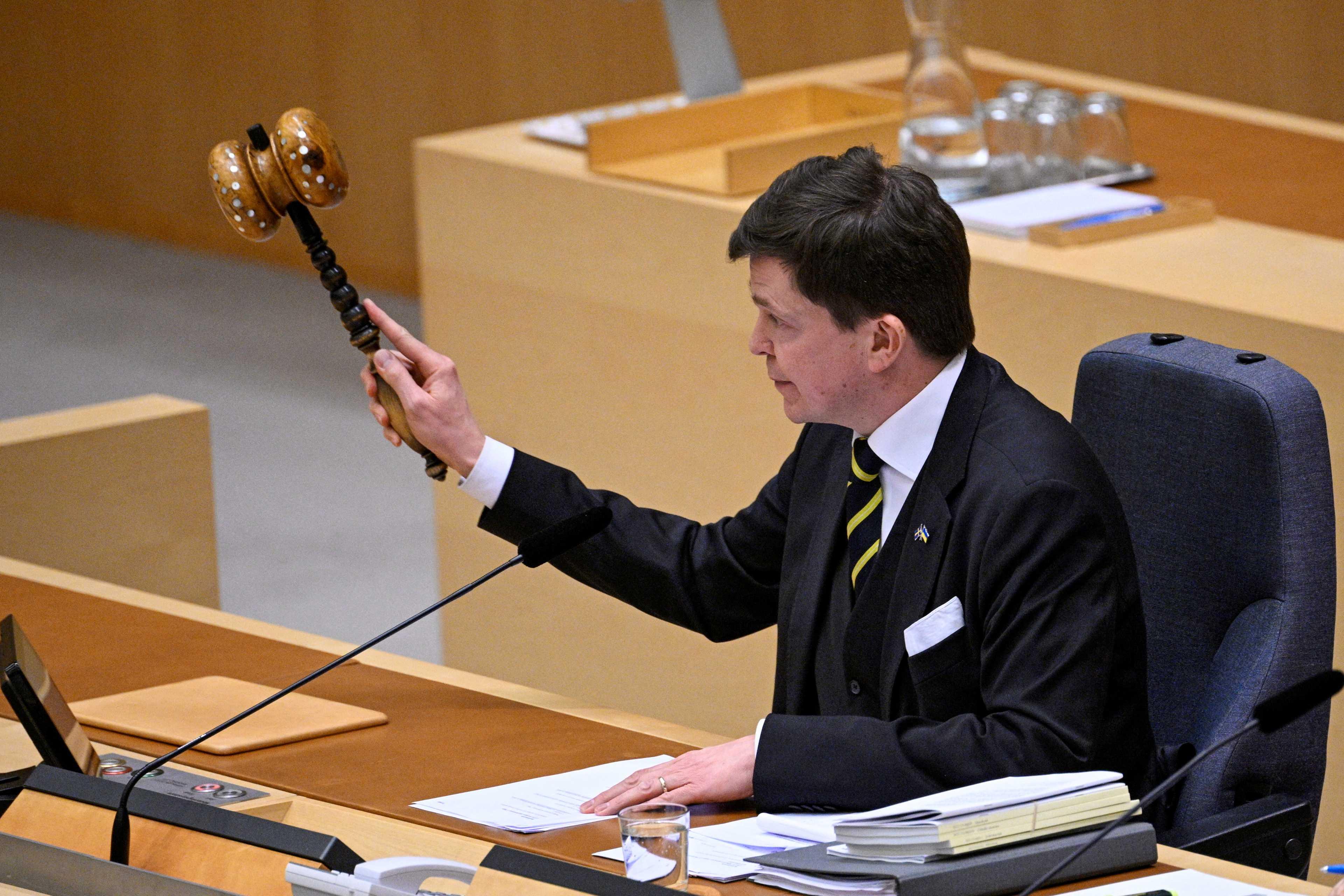 Speaker Andreas Norlen ketika menghadiri undian di Parlimen Sweden berhubung penyertaan negara itu ke dalam Nato di Stockholm, Sweden, 22 Mac. Gambar: Reuters