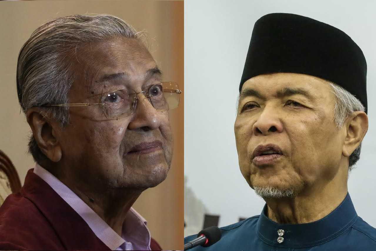 Bekas perdana menteri Dr Mahathir Mohamad dan Presiden Umno Ahmad Zahid Hamidi.