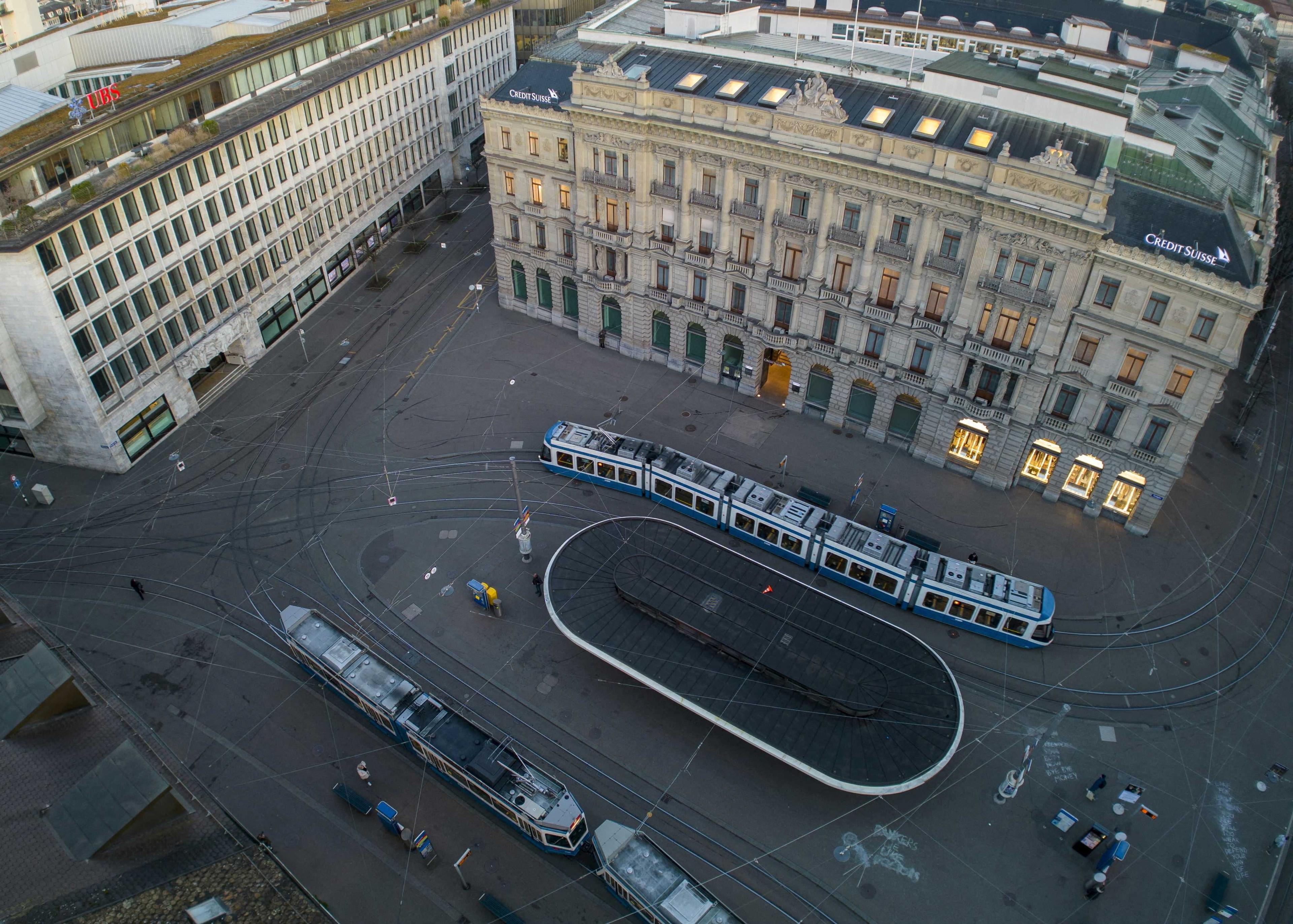 Buildings of Swiss banks UBS and Credit Suisse are seen at Paradeplatz in Zurich, Switzerland March 21. Photo: Reuters