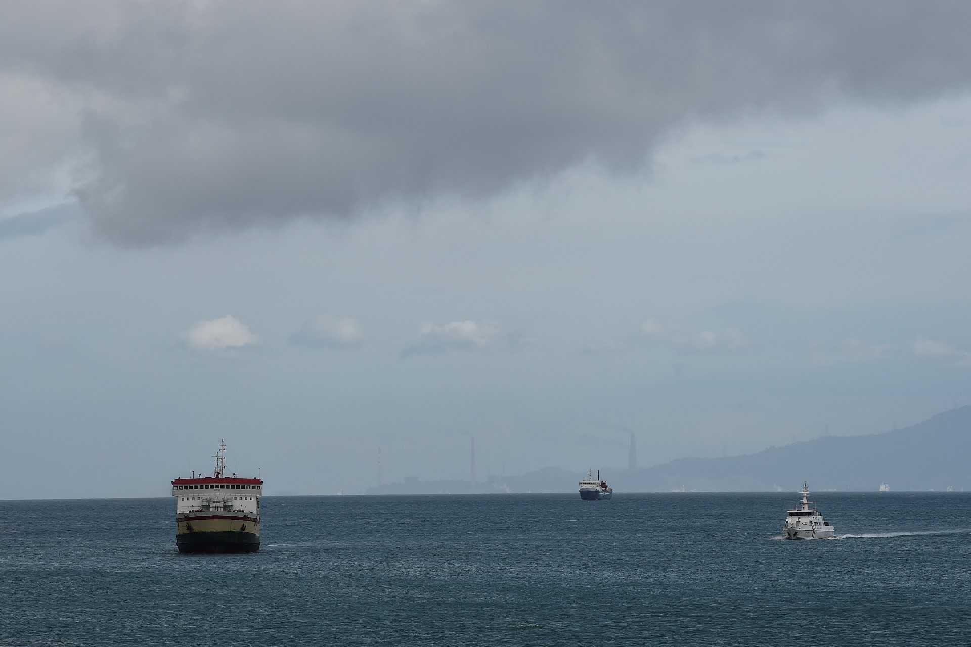 Ships sail along the Sunda Strait between the Indonesian islands of Java and Sumatra on Dec 24, 2018. Photo: AFP