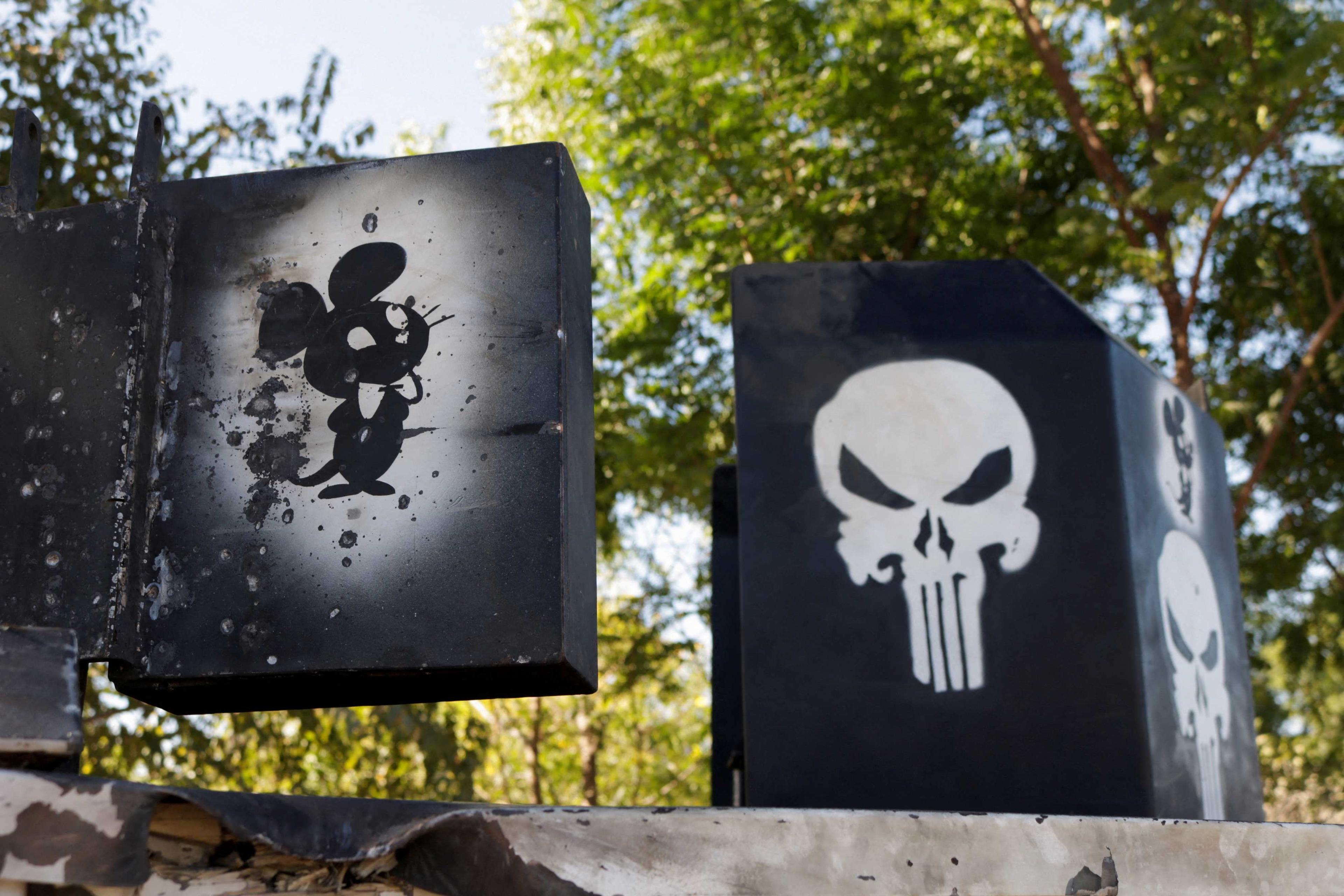 A general view shows an improvised armoured vehicle used by the drug cartel with an image of the Punisher and a mouse, referring to the drug gang leader Ovidio Guzman's nickname 'El Raton' the son of jailed kingpin Joaquin 'El Chapo' Guzman, in Jesus Maria, Mexico Jan 7. Photo: Reuters