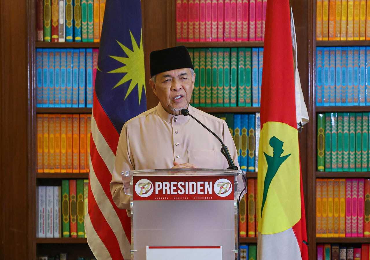 Presiden Umno Ahmad Zahid Hamidi pada sambutan ulang tahun ke-77 parti itu di Kuala Lumpur, 11 Mei. Gambar: Bernama