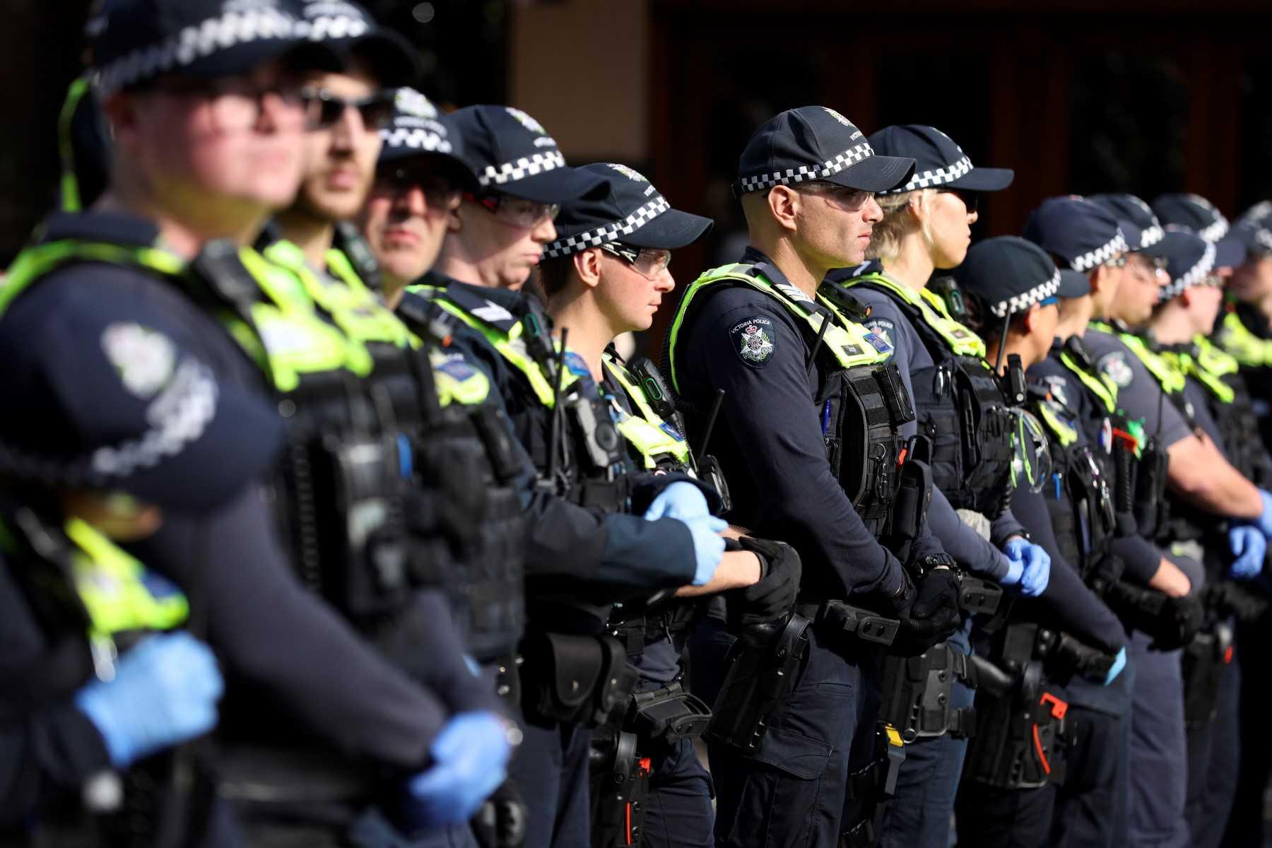 Australian police outside Parliament House in Melbourne, May 13. Photo: AFP