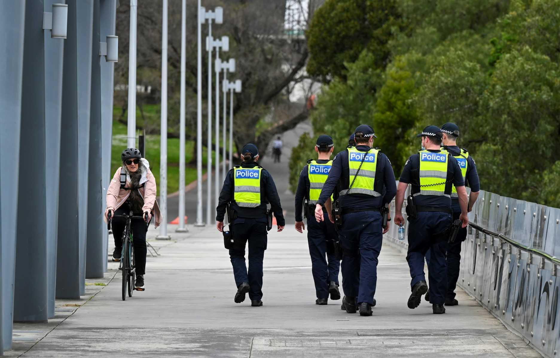 Police patrol the streets of Melbourne on Oct 4, 2021. Photo: AFP 